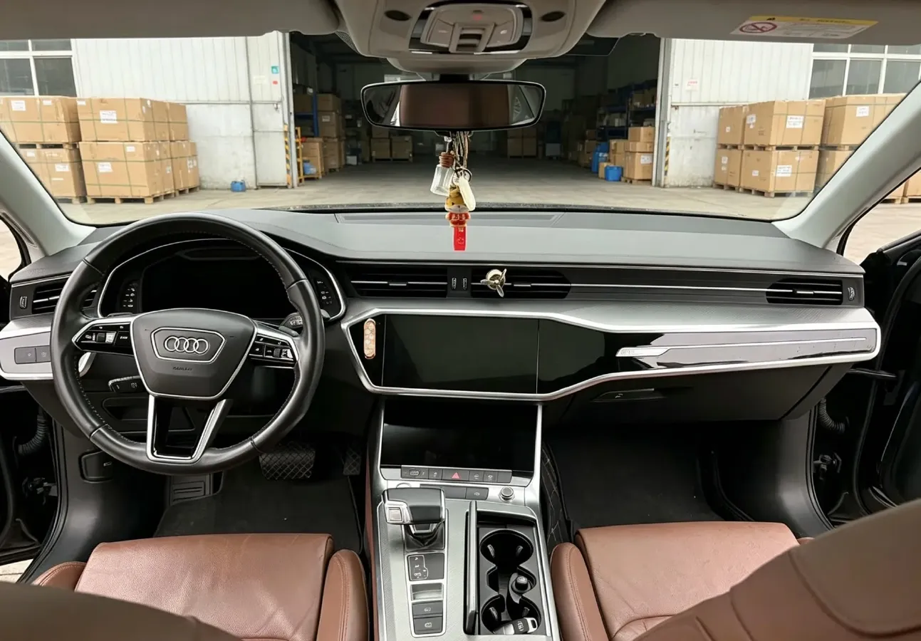 2019 Mercedes-Benz E Class 1.5T 184HP L4 9AT,autocango,china used car exporter,china ev exporter,chinese used car exporter,chinese used ev exporter