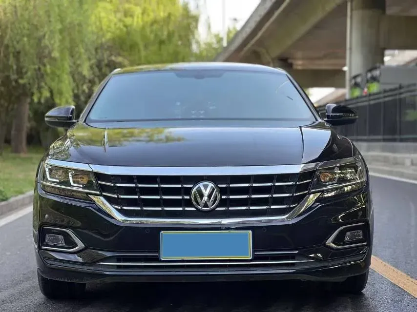 2020 Volkswagen Passat 1.4T 150HP L4 7DCT,autocango,china used car exporter,china ev exporter,chinese used car exporter,chinese used ev exporter