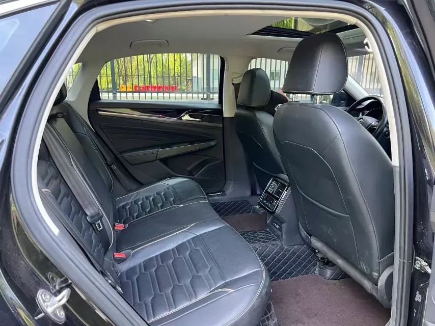 2020 Volkswagen Passat 1.4T 150HP L4 7DCT,autocango,china used car exporter,china ev exporter,chinese used car exporter,chinese used ev exporter