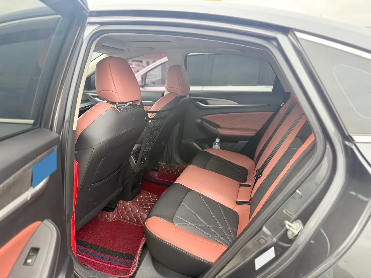 2021 DongFeng Aeolus YiXuan 1.5T 150HP L4 6DCT,autocango,china used car exporter,china ev exporter,chinese used car exporter,chinese used ev exporter