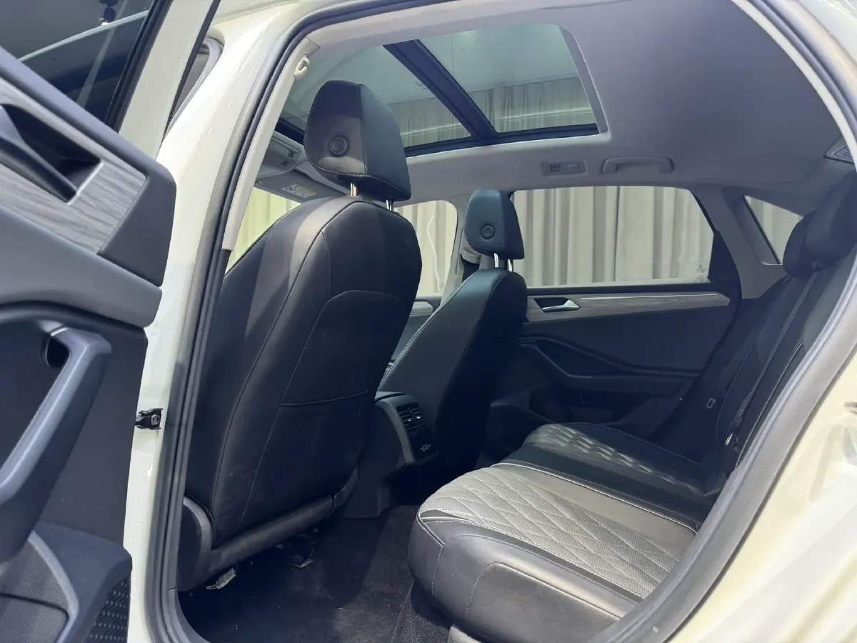 2023 Volkswagen Sagitar 1.4T 150HP L4 7DCT,autocango,china used car exporter,china ev exporter,chinese used car exporter,chinese used ev exporter