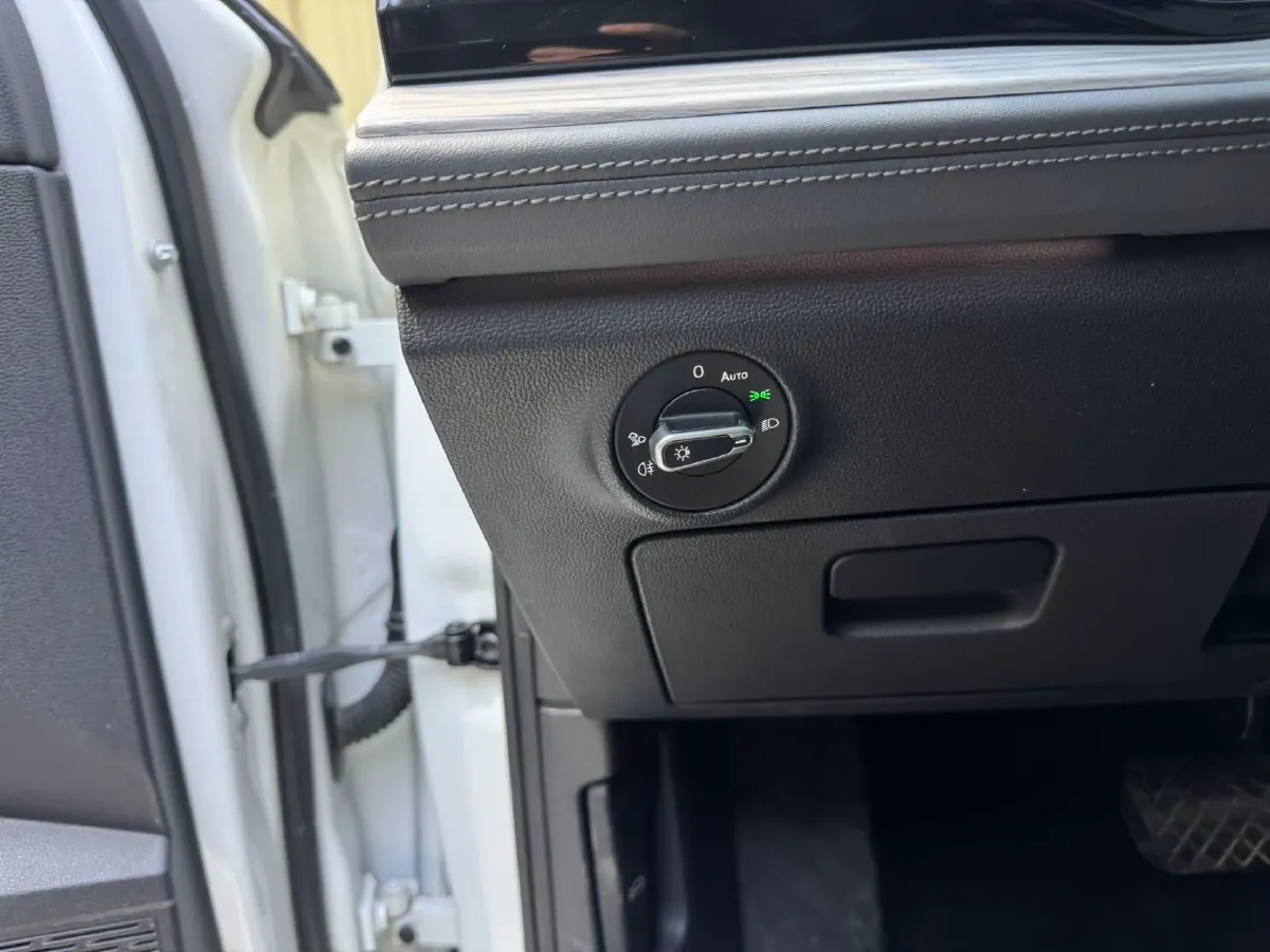 2023 Volkswagen Sagitar 1.4T 150HP L4 7DCT,autocango,china used car exporter,china ev exporter,chinese used car exporter,chinese used ev exporter