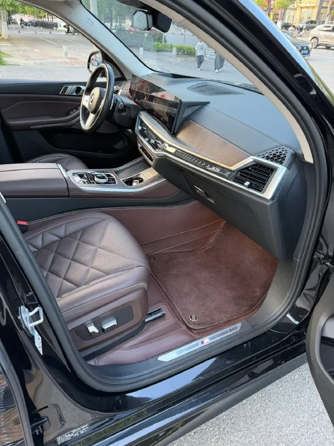 2023 BMW X5 2.0T 258HP L4 8AT,autocango,china used car exporter,china ev exporter,chinese used car exporter,chinese used ev exporter