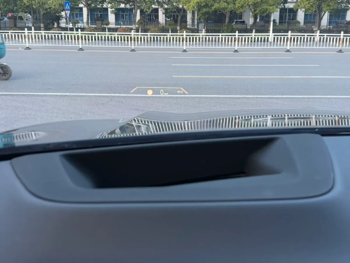 2023 BMW X5 2.0T 258HP L4 8AT,autocango,china used car exporter,china ev exporter,chinese used car exporter,chinese used ev exporter