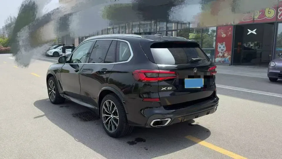 2020 BMW X5 2.0T 265HP L4 8AT,autocango,china used car exporter,china ev exporter,chinese used car exporter,chinese used ev exporter