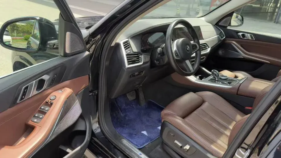 2020 BMW X5 2.0T 265HP L4 8AT,autocango,china used car exporter,china ev exporter,chinese used car exporter,chinese used ev exporter