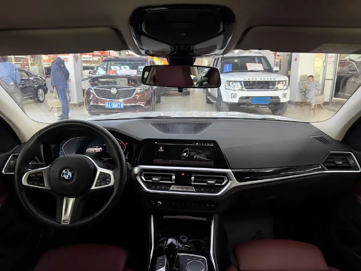 2022 BMW 3 Series 2.0T 156HP L4 8AT,autocango,china used car exporter,china ev exporter,chinese used car exporter,chinese used ev exporter