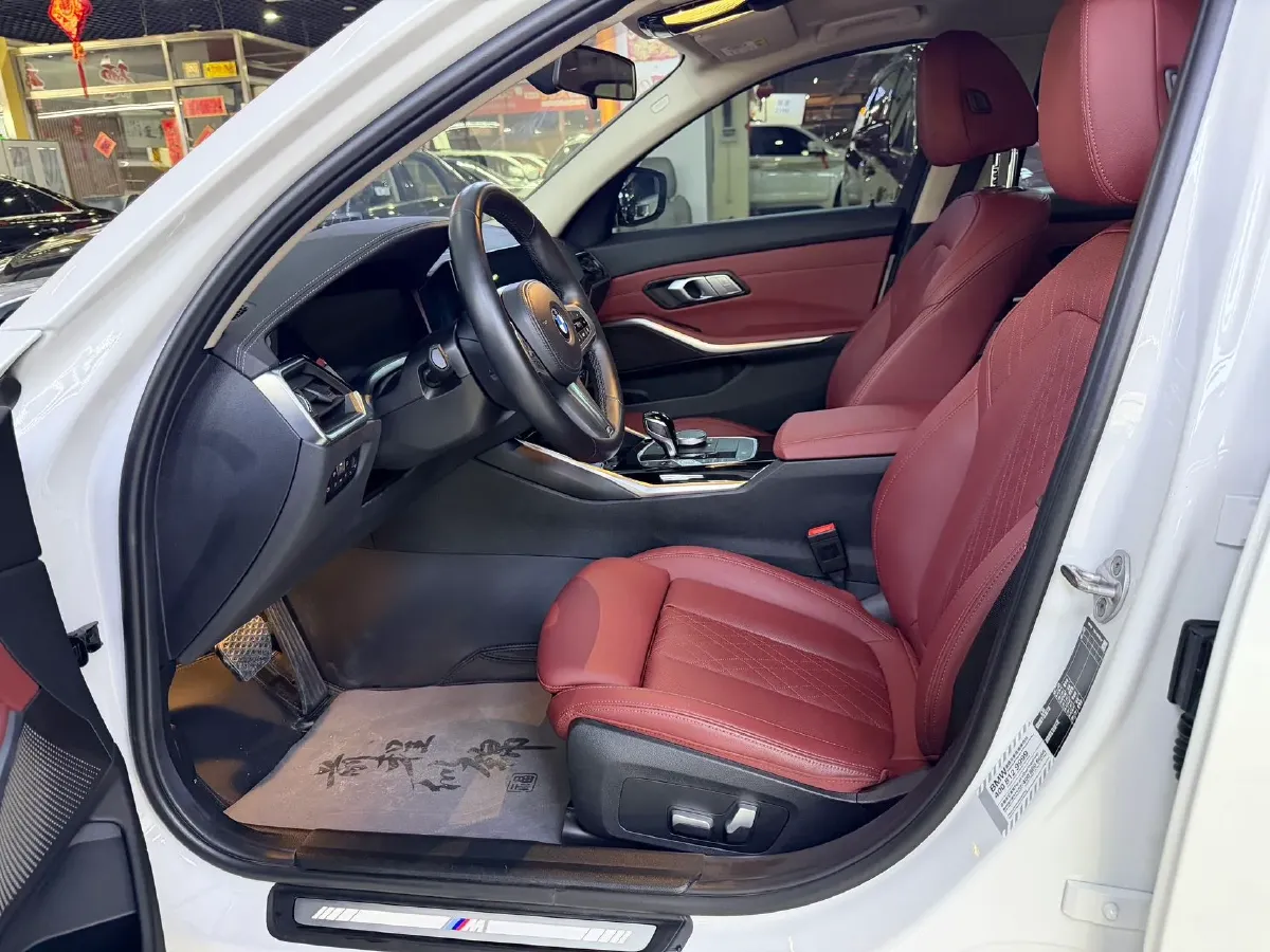 2022 BMW 3 Series 2.0T 156HP L4 8AT,autocango,china used car exporter,china ev exporter,chinese used car exporter,chinese used ev exporter