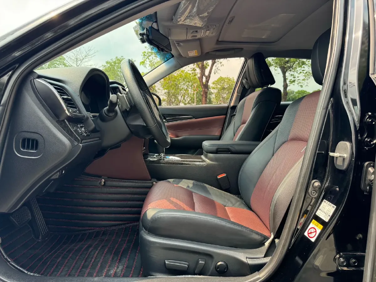 2018 Toyota Highlander 2.0T 220HP L4 6AT,autocango,china used car exporter,china ev exporter,chinese used car exporter,chinese used ev exporter