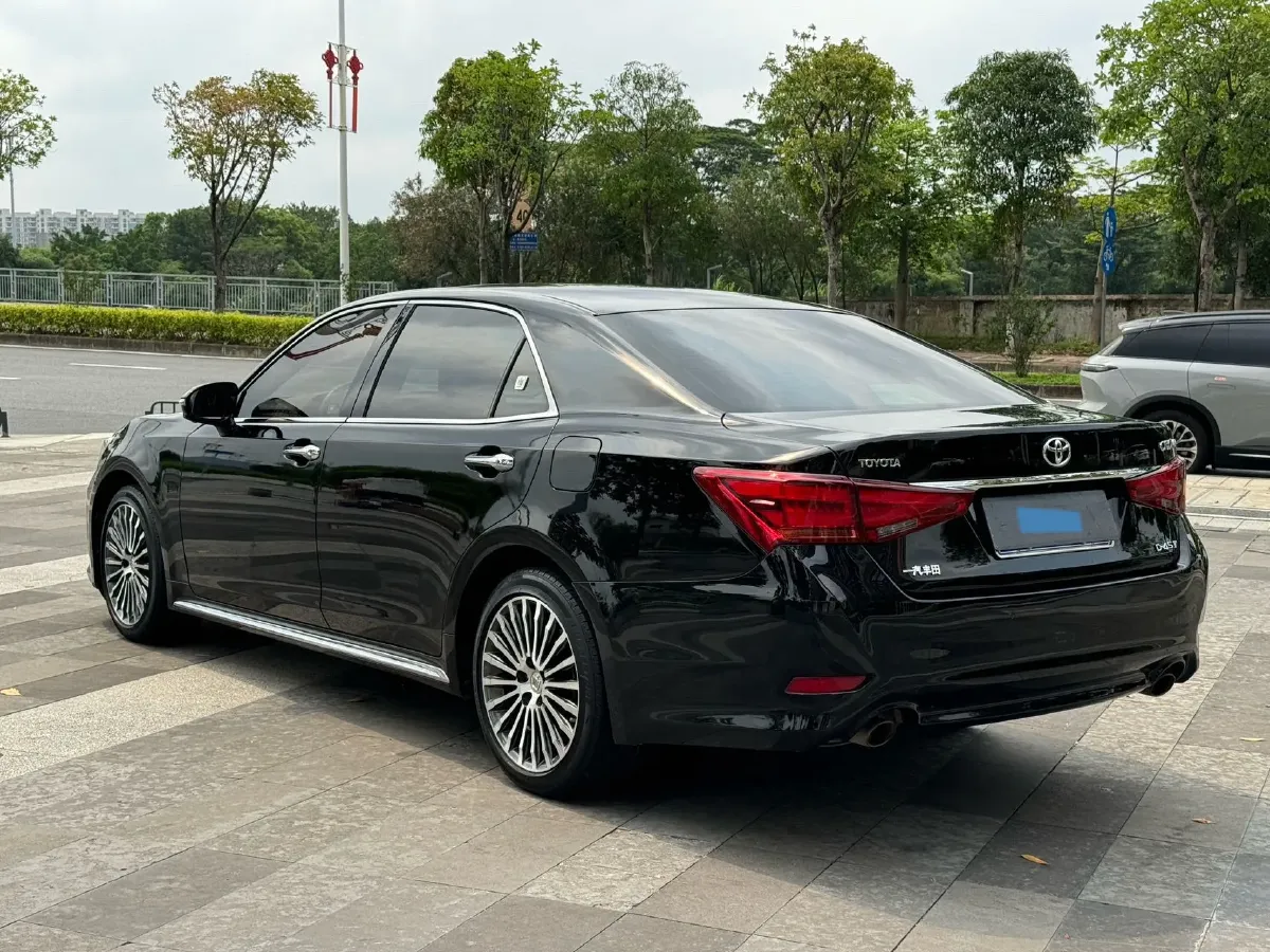 2018 Toyota Highlander 2.0T 220HP L4 6AT,autocango,china used car exporter,china ev exporter,chinese used car exporter,chinese used ev exporter