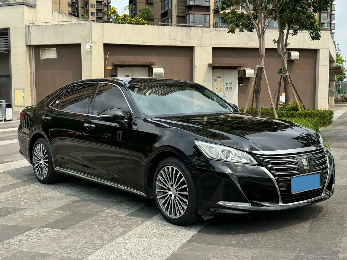 2018 Toyota Highlander 2.0T 220HP L4 6AT,autocango,china used car exporter,china ev exporter,chinese used car exporter,chinese used ev exporter