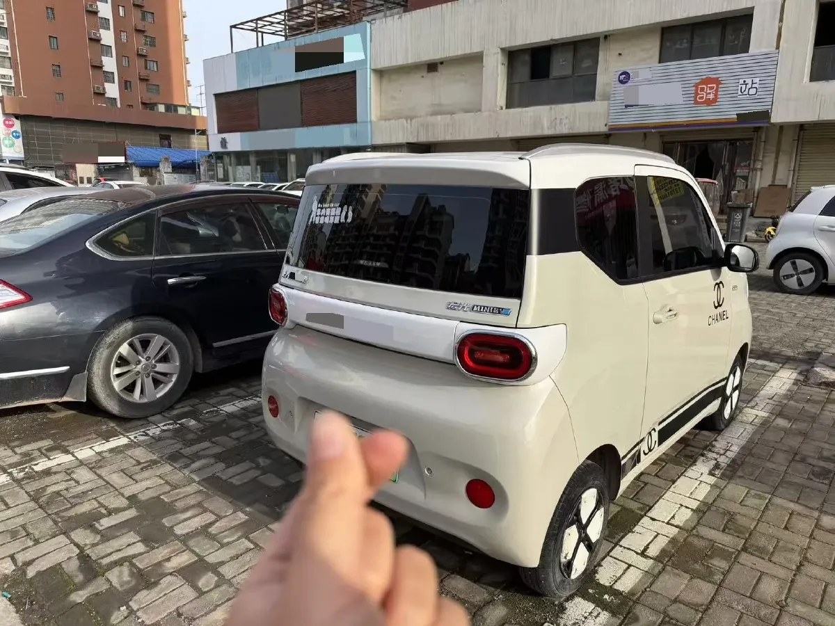 2024 WuLing HongGuang MINI EV BEV 17.3KWH,autocango,china used car exporter,china ev exporter,chinese used car exporter,chinese used ev exporter
