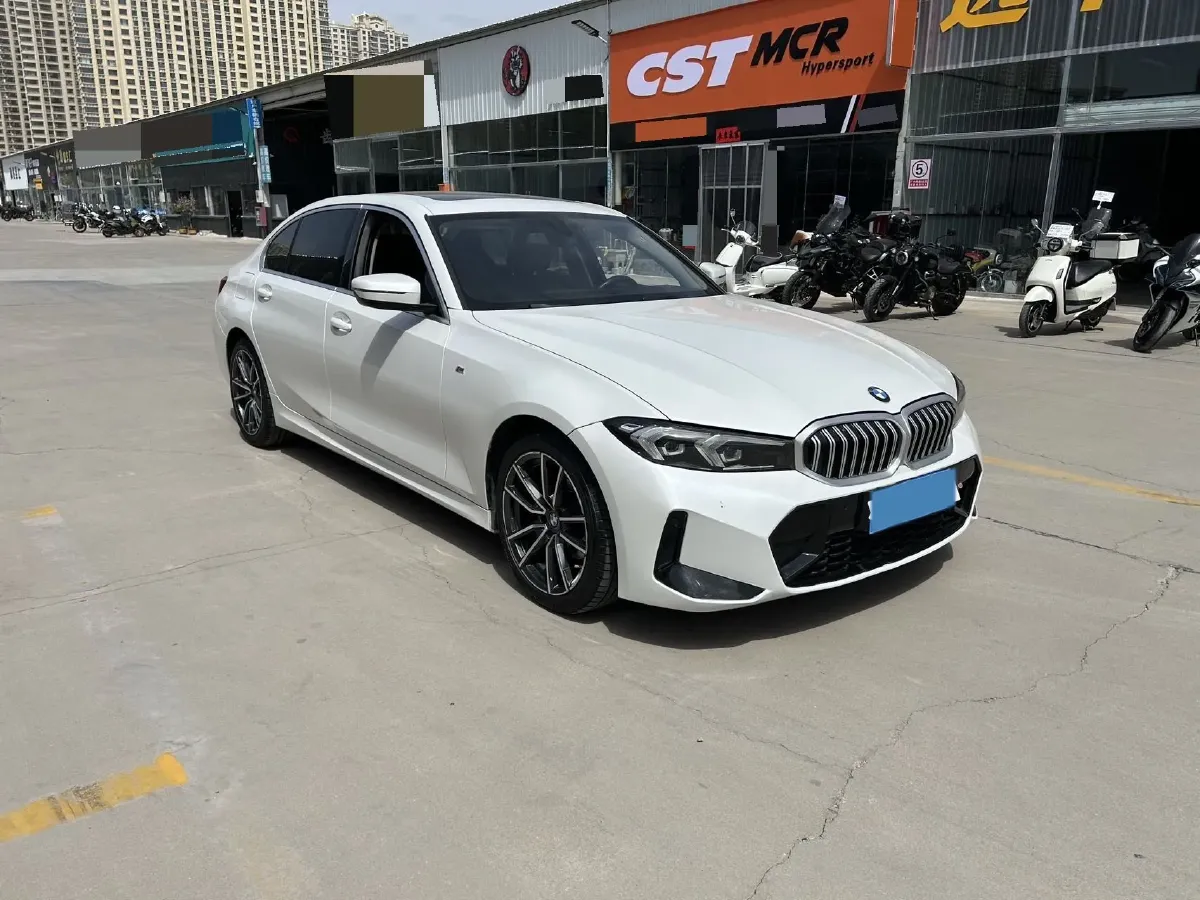 2023 BMW 3 Series 2.0T 156HP L4 8AT,autocango,china used car exporter,china ev exporter,chinese used car exporter,chinese used ev exporter