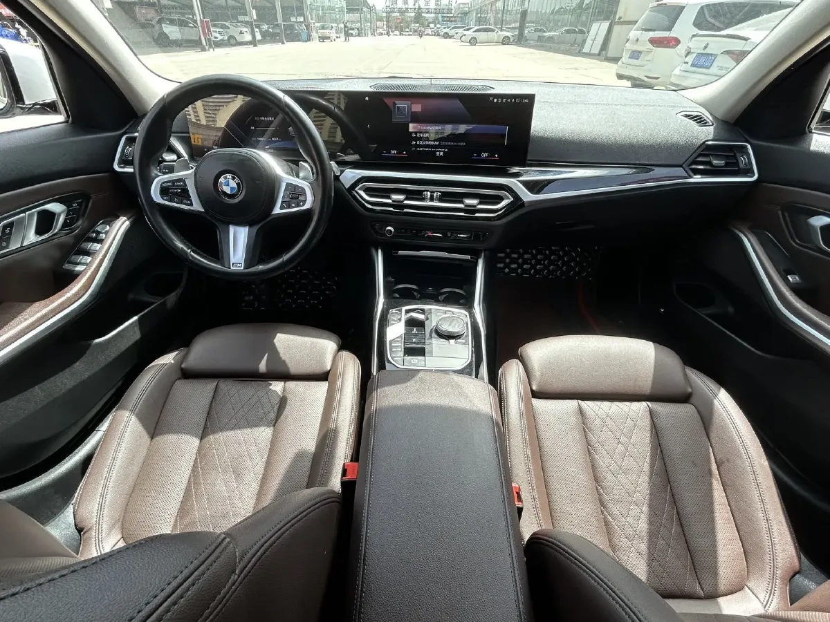 2023 BMW 3 Series 2.0T 156HP L4 8AT,autocango,china used car exporter,china ev exporter,chinese used car exporter,chinese used ev exporter