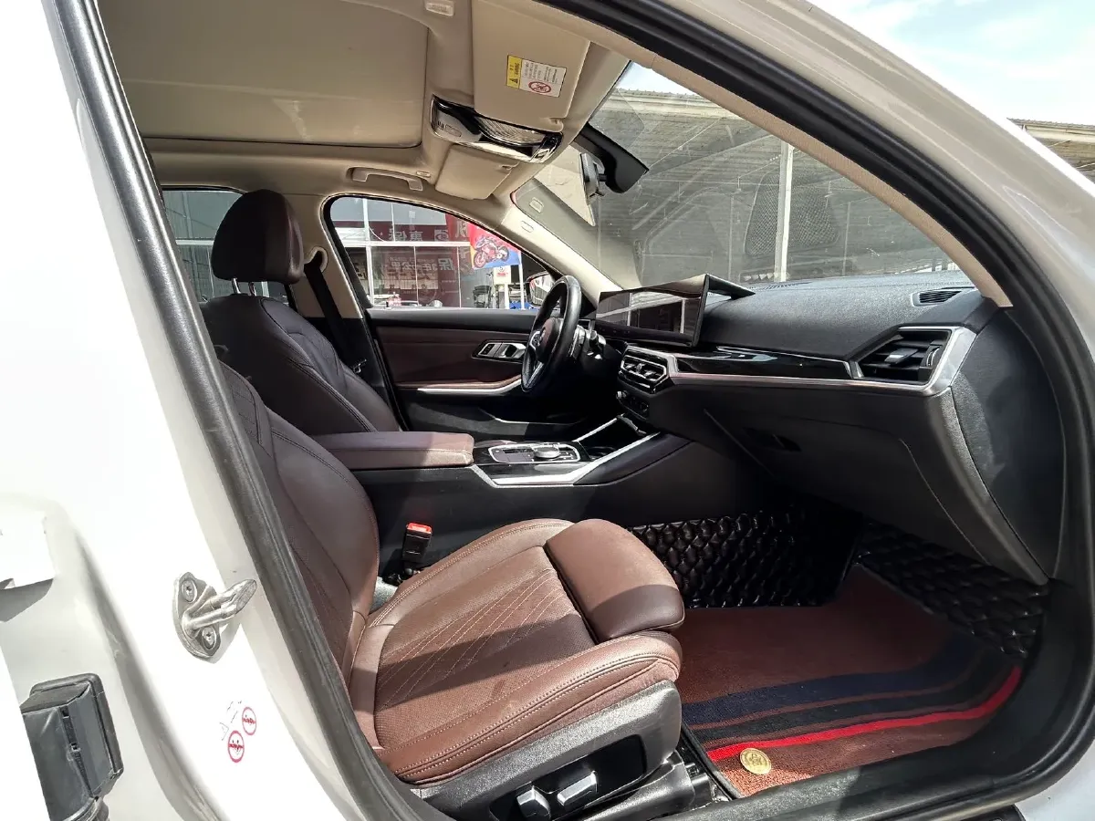 2023 BMW 3 Series 2.0T 156HP L4 8AT,autocango,china used car exporter,china ev exporter,chinese used car exporter,chinese used ev exporter