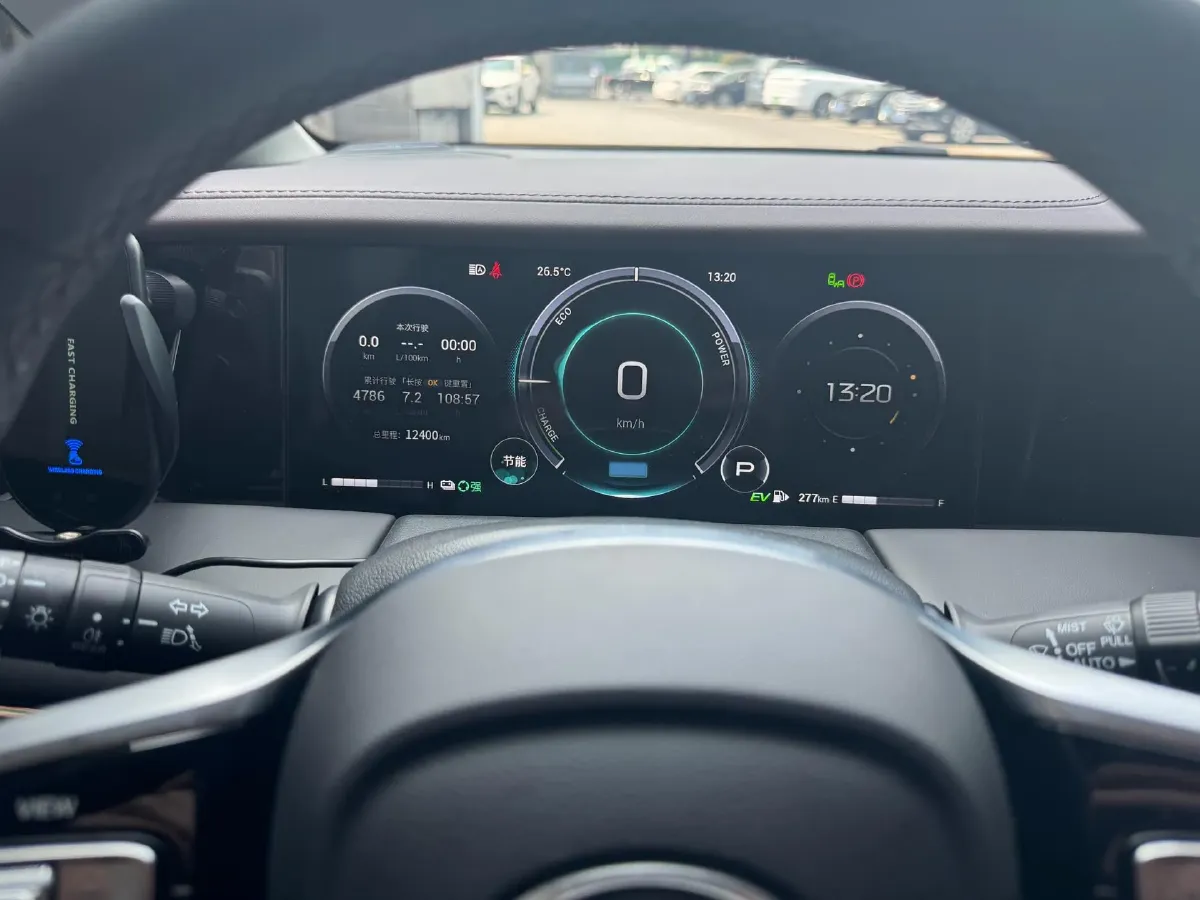 2024 GAC Trumpchi M8 2.0T 190HP L4 2DHT Hybrid,autocango,china used car exporter,china ev exporter,chinese used car exporter,chinese used ev exporter