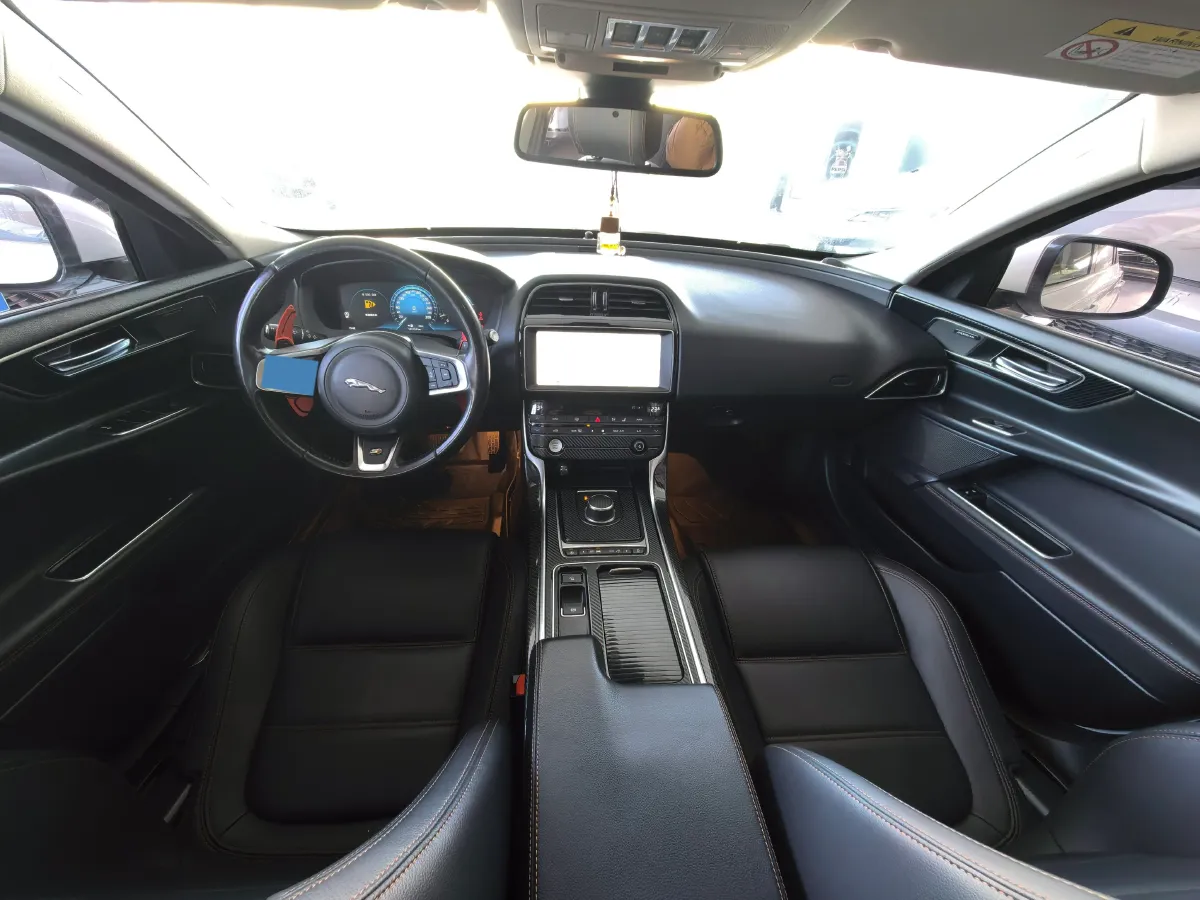 2018 BMW X2 2.0T 192HP L4 7DCT,autocango,china used car exporter,china ev exporter,chinese used car exporter,chinese used ev exporter