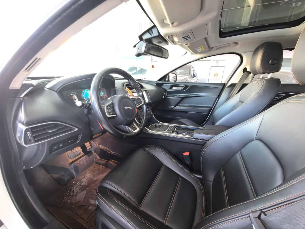 2018 BMW X2 2.0T 192HP L4 7DCT,autocango,china used car exporter,china ev exporter,chinese used car exporter,chinese used ev exporter