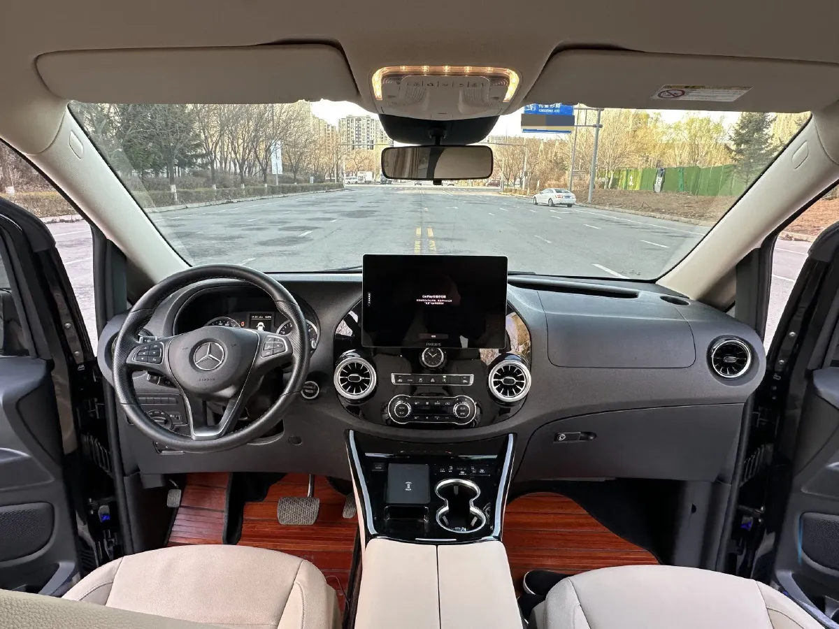 2021 Mercedes-Benz Vito 2.0T 211HP L4 9AT,autocango,china used car exporter,china ev exporter,chinese used car exporter,chinese used ev exporter