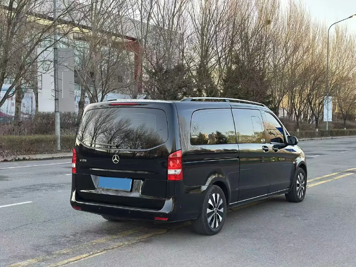 2021 Mercedes-Benz Vito 2.0T 211HP L4 9AT,autocango,china used car exporter,china ev exporter,chinese used car exporter,chinese used ev exporter