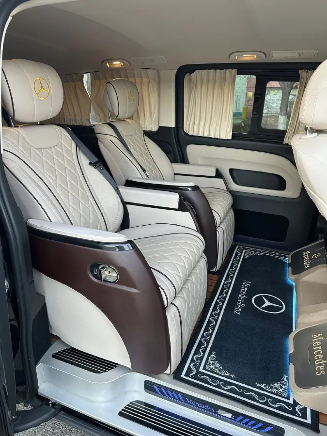 2021 Mercedes-Benz Vito 2.0T 211HP L4 9AT,autocango,china used car exporter,china ev exporter,chinese used car exporter,chinese used ev exporter