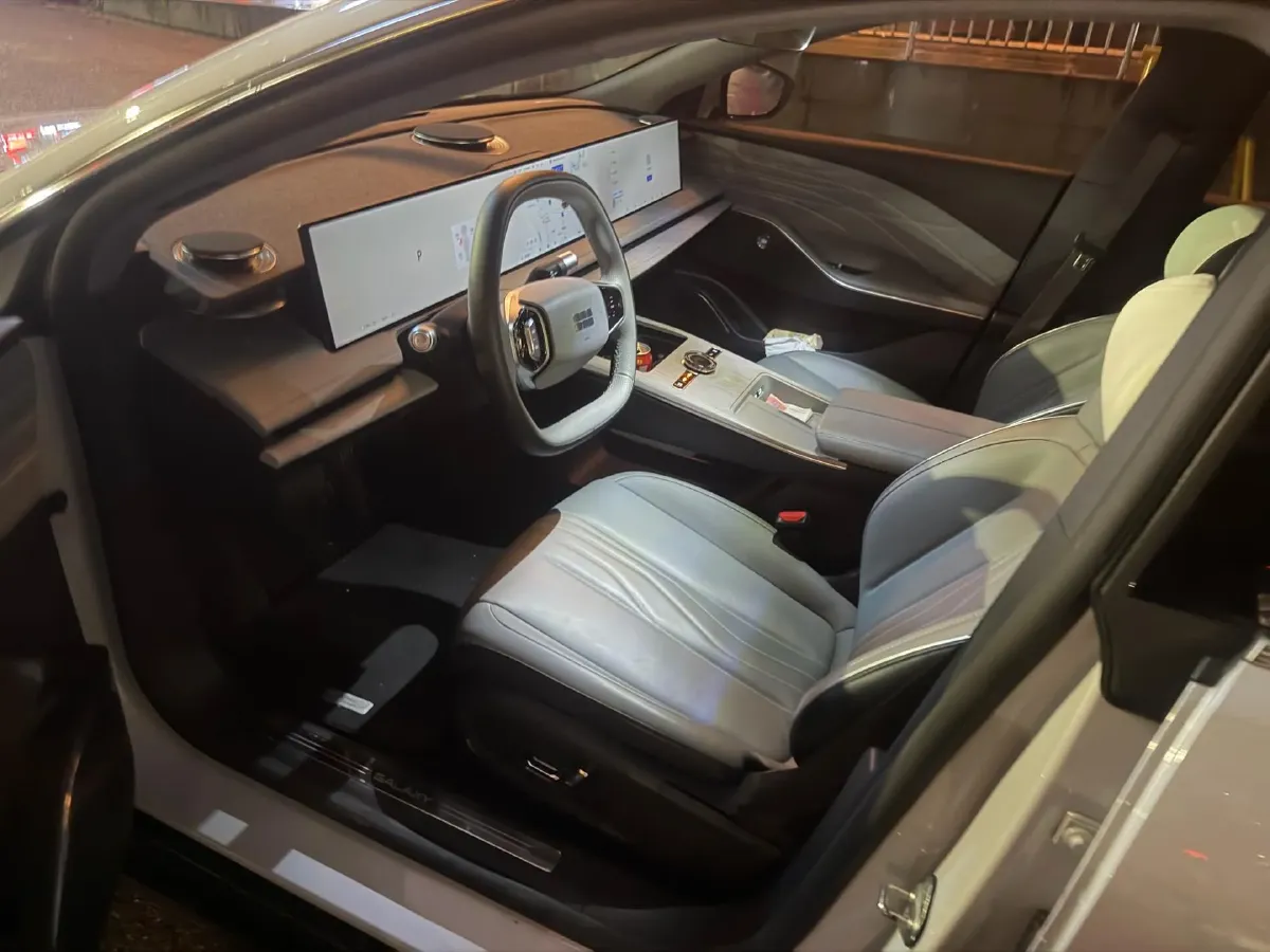 2024 Geely Galaxy E8 BEV 62KWH,autocango,china used car exporter,china ev exporter,chinese used car exporter,chinese used ev exporter