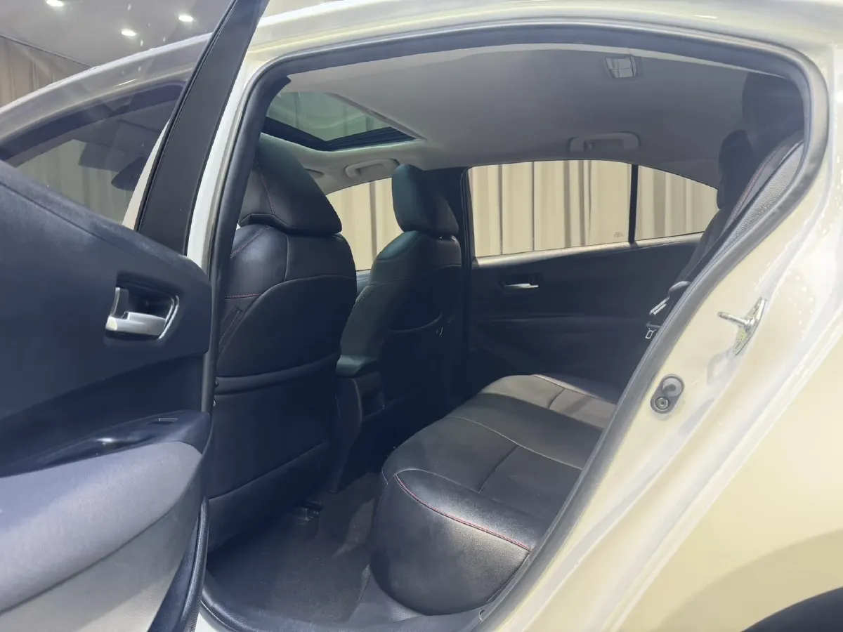 2021 Toyota Corolla 1.5L 121HP L3 CVT,autocango,china used car exporter,china ev exporter,chinese used car exporter,chinese used ev exporter