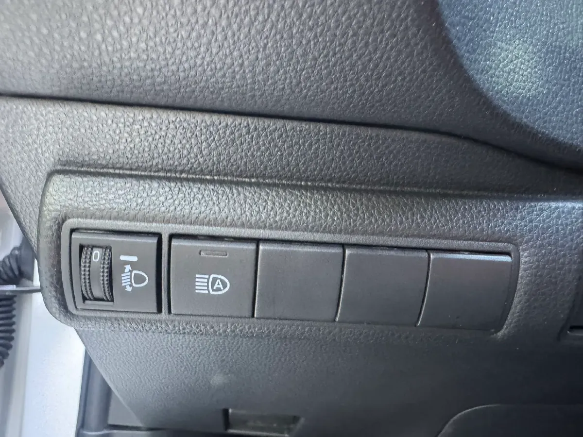 2021 Toyota Corolla 1.5L 121HP L3 CVT,autocango,china used car exporter,china ev exporter,chinese used car exporter,chinese used ev exporter