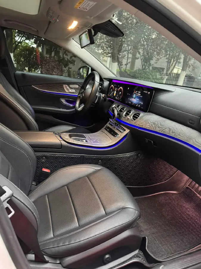 2021 Mercedes-Benz E Class 2.0T 258HP L4 9AT,autocango,china used car exporter,china ev exporter,chinese used car exporter,chinese used ev exporter