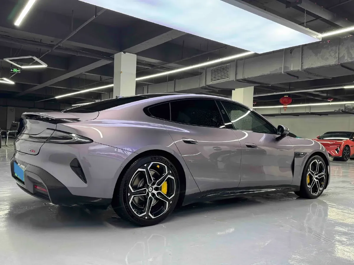 2024 MI SU7 BEV 101KWH,autocango,china used car exporter,china ev exporter,chinese used car exporter,chinese used ev exporter