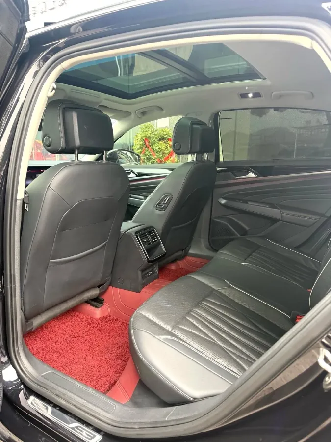 2022 Skoda Kodiak GT 2.0T 186HP L4 7DCT,autocango,china used car exporter,china ev exporter,chinese used car exporter,chinese used ev exporter