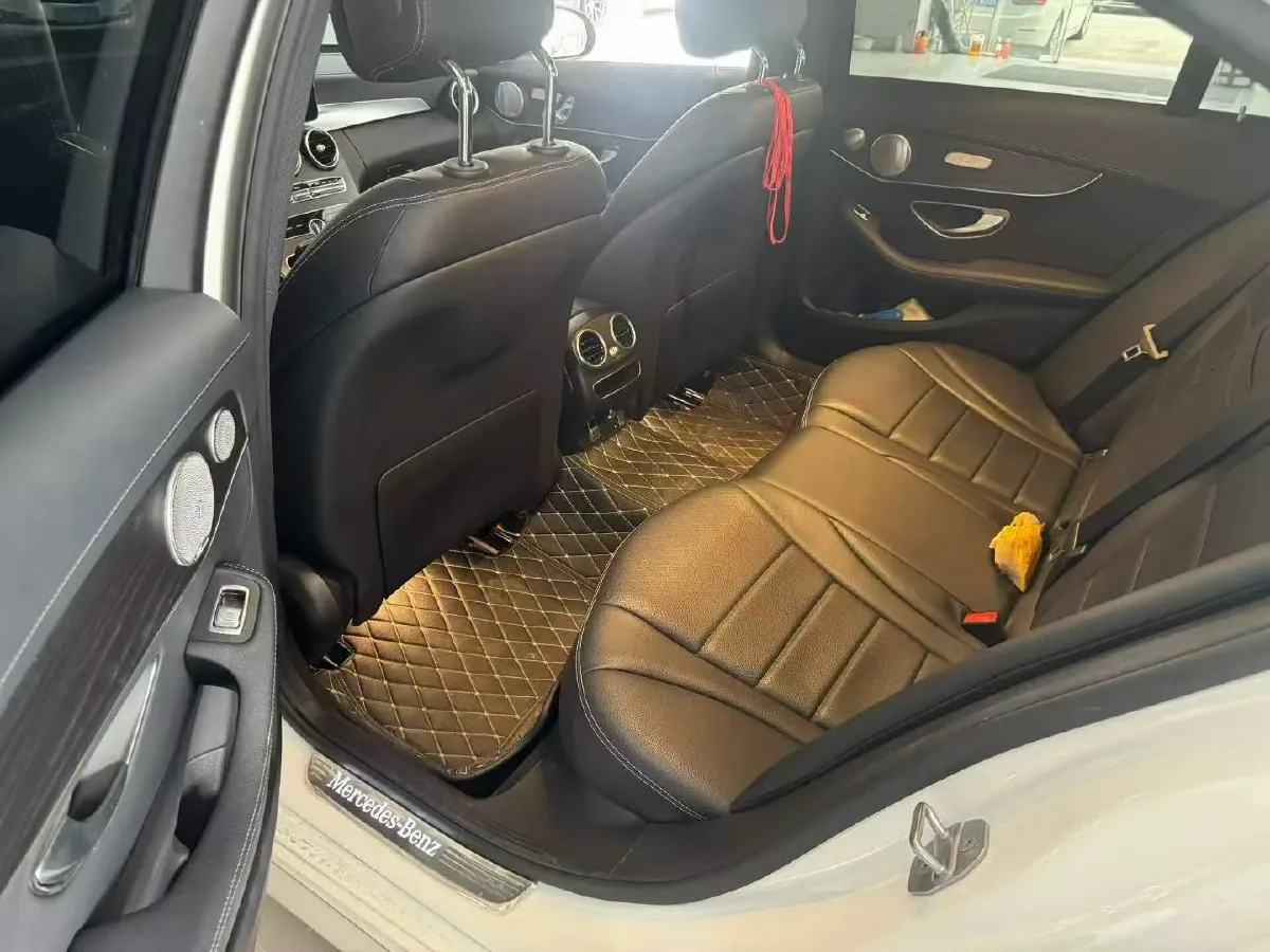 2021 Mercedes-Benz C Class 1.5T 184HP L4 9AT,autocango,china used car exporter,china ev exporter,chinese used car exporter,chinese used ev exporter