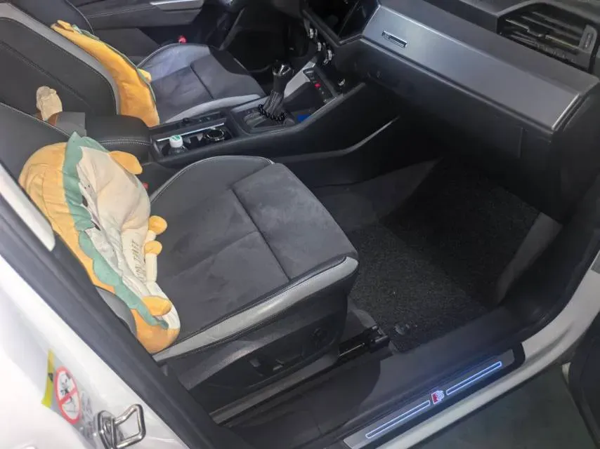 2022 Audi Q3 1.4T 150HP L4 7DCT,autocango,china used car exporter,china ev exporter,chinese used car exporter,chinese used ev exporter