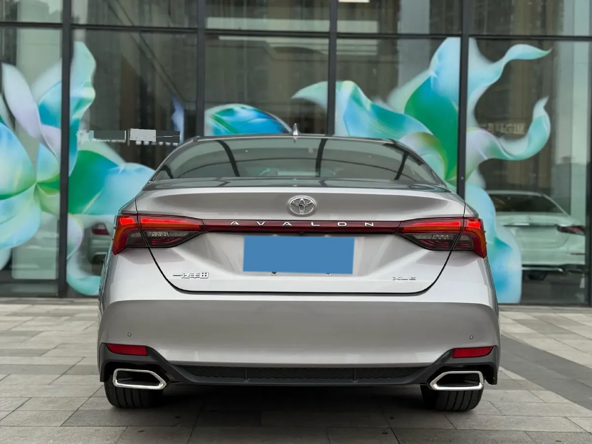2022 Toyota Avalon 2.0L 178HP L4 CVT,autocango,china used car exporter,china ev exporter,chinese used car exporter,chinese used ev exporter
