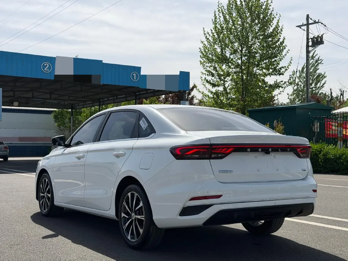 2023 Geely Emgrand 1.5L 127HP L4 CVT,autocango,china used car exporter,china ev exporter,chinese used car exporter,chinese used ev exporter