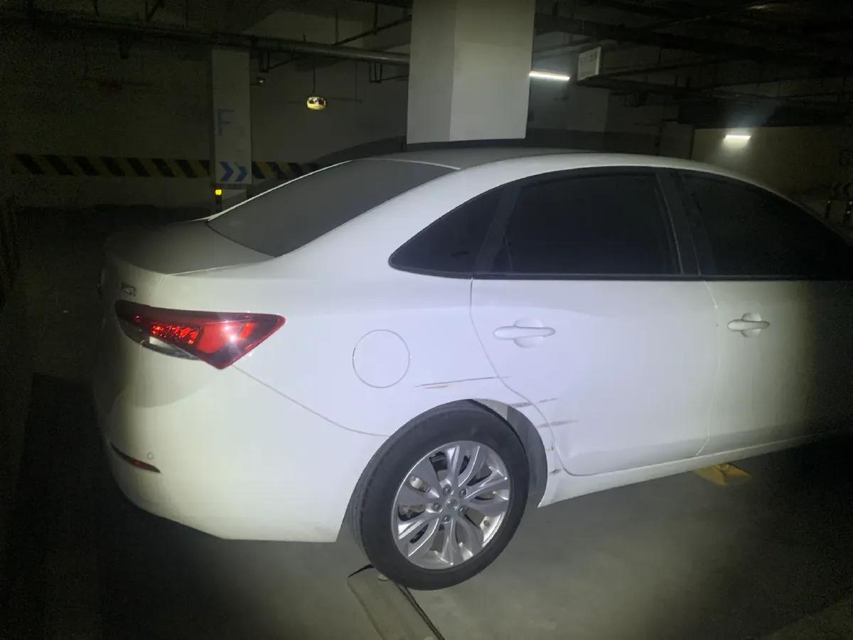 2021 Buick Excelle 1.5L 113HP L4 6AT,autocango,china used car exporter,china ev exporter,chinese used car exporter,chinese used ev exporter