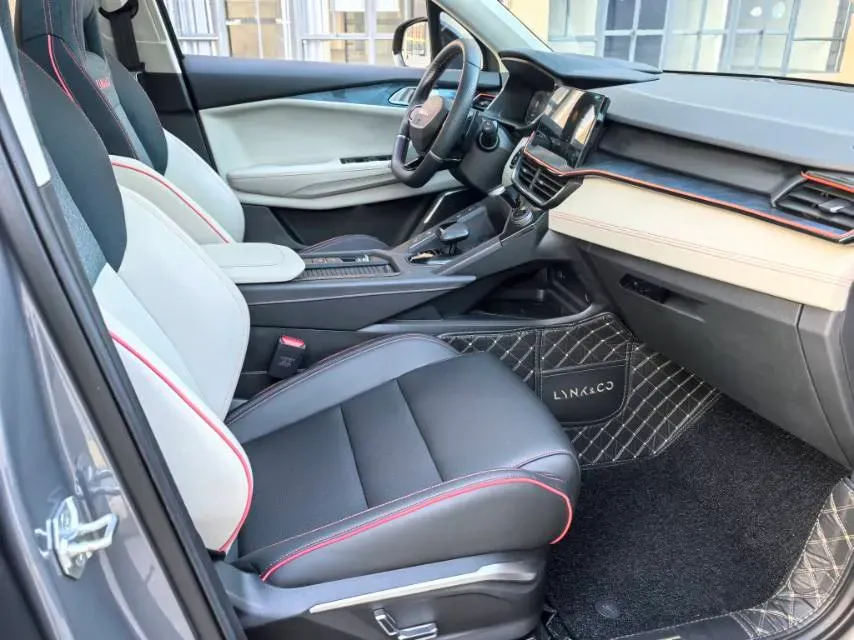 2020 LYNK&CO 06 1.5T 177HP L3 7DCT,autocango,china used car exporter,china ev exporter,chinese used car exporter,chinese used ev exporter