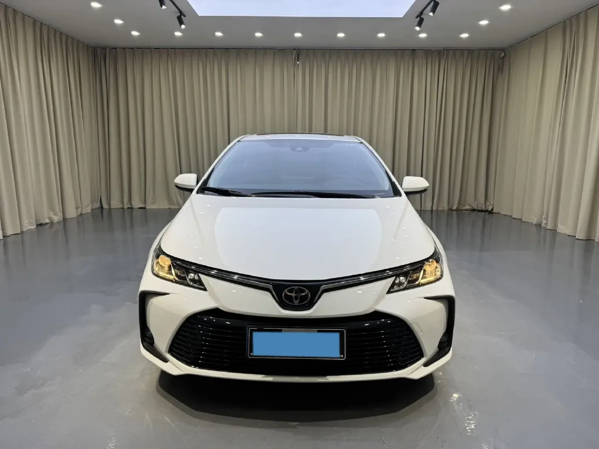 2021 Toyota Corolla 1.2T 116HP L4 CVT,autocango,china used car exporter,china ev exporter,chinese used car exporter,chinese used ev exporter