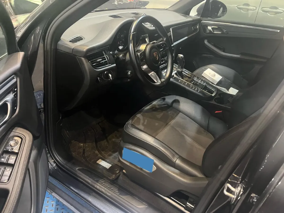 2018 Porsche Macan 2.0T 252HP L4 7DCT,autocango,china used car exporter,china ev exporter,chinese used car exporter,chinese used ev exporter