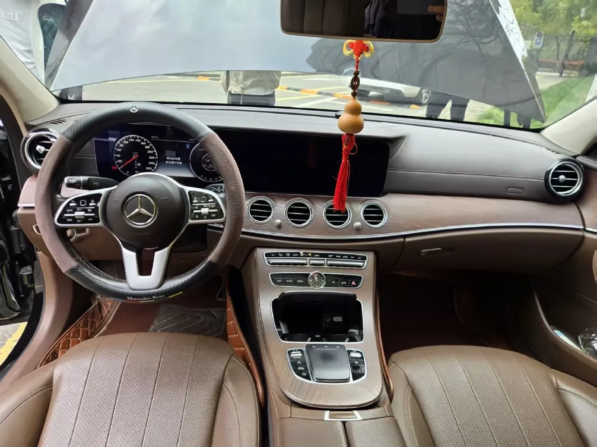 2020 Mercedes-Benz E Class 2.0T 258HP L4 9AT,autocango,china used car exporter,china ev exporter,chinese used car exporter,chinese used ev exporter