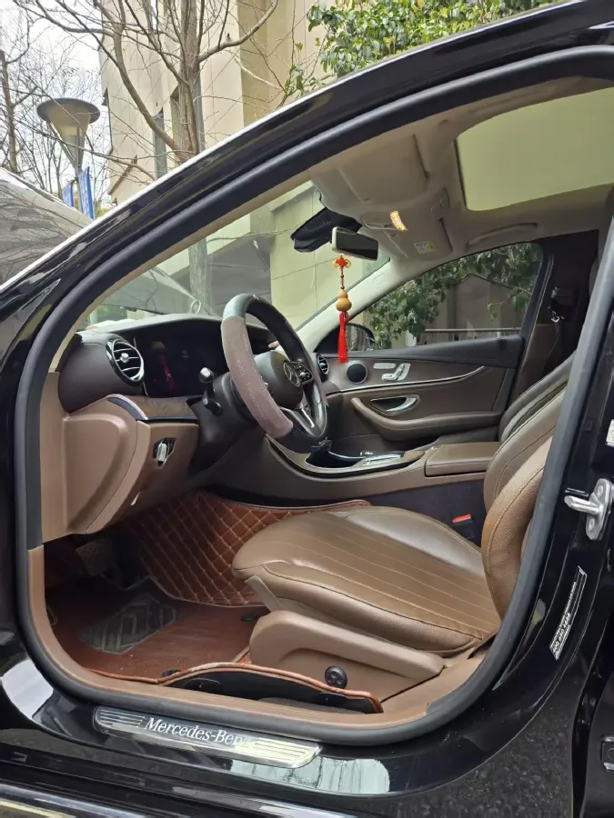 2020 Mercedes-Benz E Class 2.0T 258HP L4 9AT,autocango,china used car exporter,china ev exporter,chinese used car exporter,chinese used ev exporter