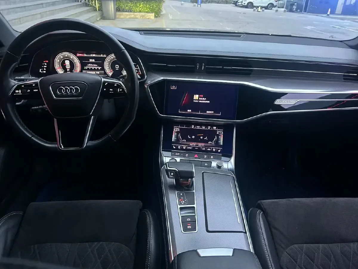 2022 Audi A6L 3.0T 340HP V6 7DCT,autocango,china used car exporter,china ev exporter,chinese used car exporter,chinese used ev exporter