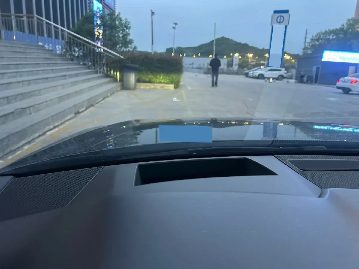 2022 Audi A6L 3.0T 340HP V6 7DCT,autocango,china used car exporter,china ev exporter,chinese used car exporter,chinese used ev exporter