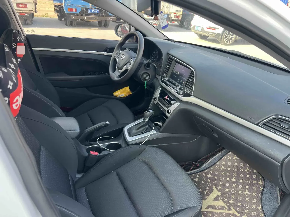 2016 Hyundai Elantra 1.6L 130HP L4 6AT,autocango,china used car exporter,china ev exporter,chinese used car exporter,chinese used ev exporter