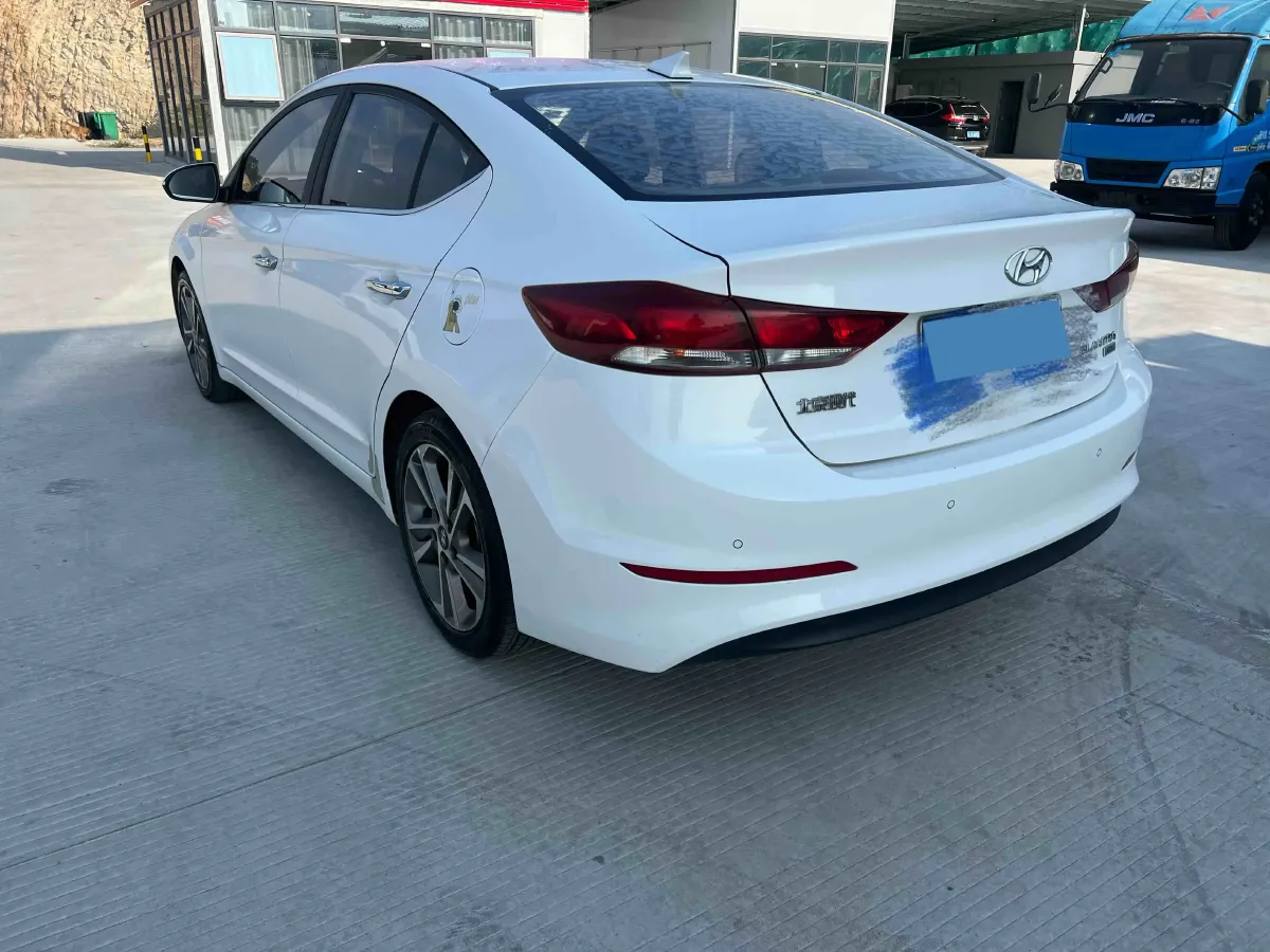 2016 Hyundai Elantra 1.6L 130HP L4 6AT,autocango,china used car exporter,china ev exporter,chinese used car exporter,chinese used ev exporter