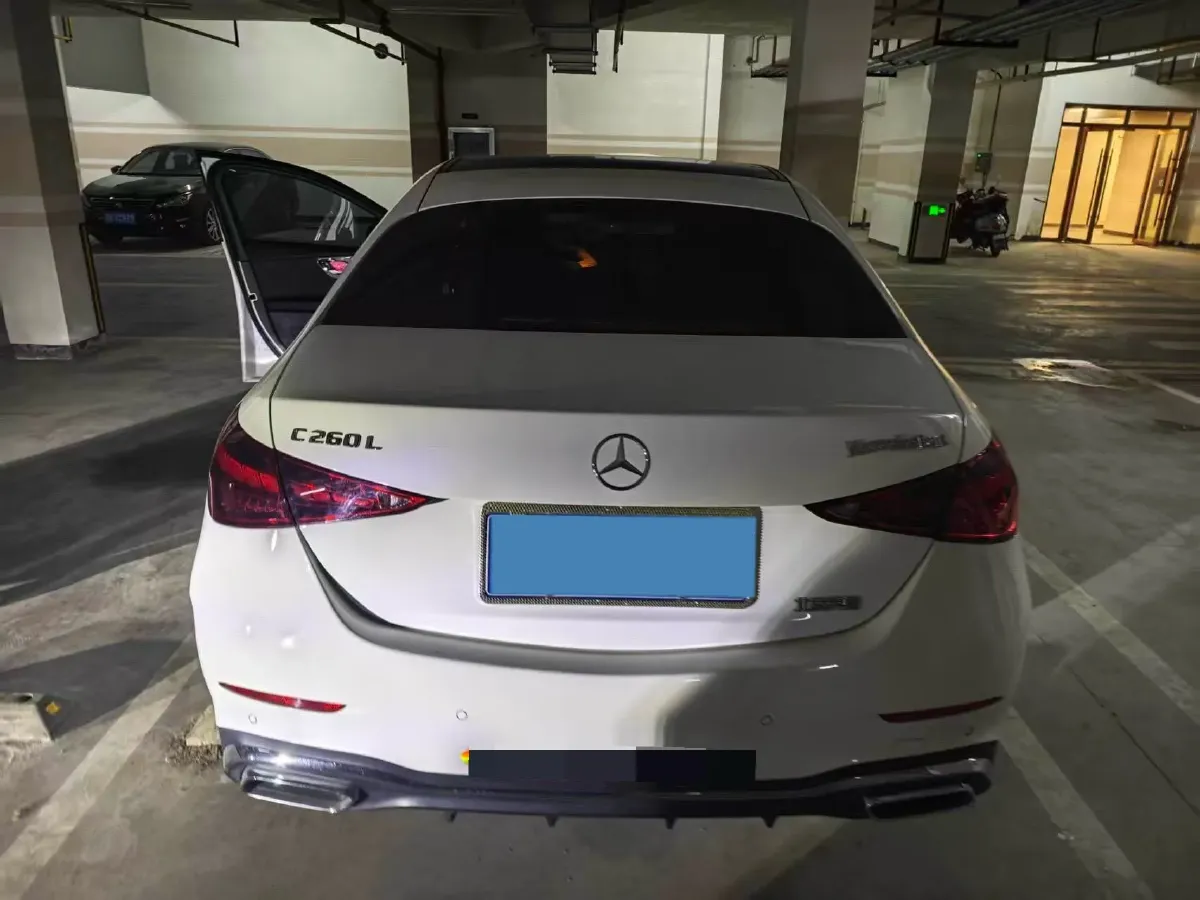 2025 Mercedes-Benz C Class 1.5T 204HP L4 9AT,autocango,china used car exporter,china ev exporter,chinese used car exporter,chinese used ev exporter