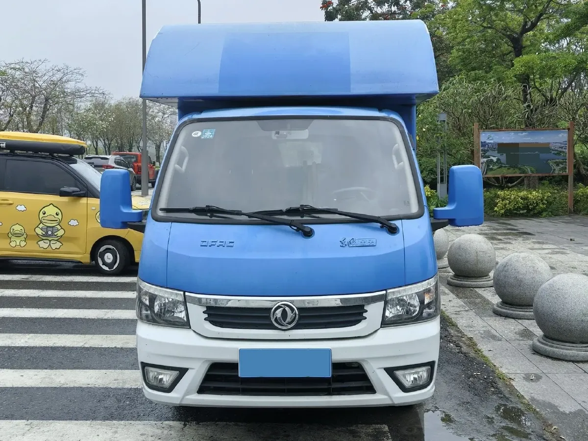 2023 DongFeng Forthing T5 1.6L 122HP L4 5MT,autocango,china used car exporter,china ev exporter,chinese used car exporter,chinese used ev exporter