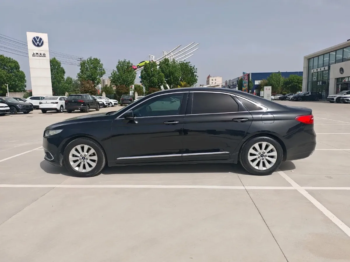 2017 Ford Taurus 1.5T 181HP L4 6AT,autocango,china used car exporter,china ev exporter,chinese used car exporter,chinese used ev exporter