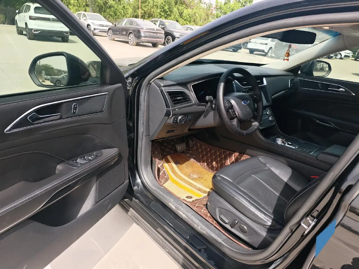 2017 Ford Taurus 1.5T 181HP L4 6AT,autocango,china used car exporter,china ev exporter,chinese used car exporter,chinese used ev exporter