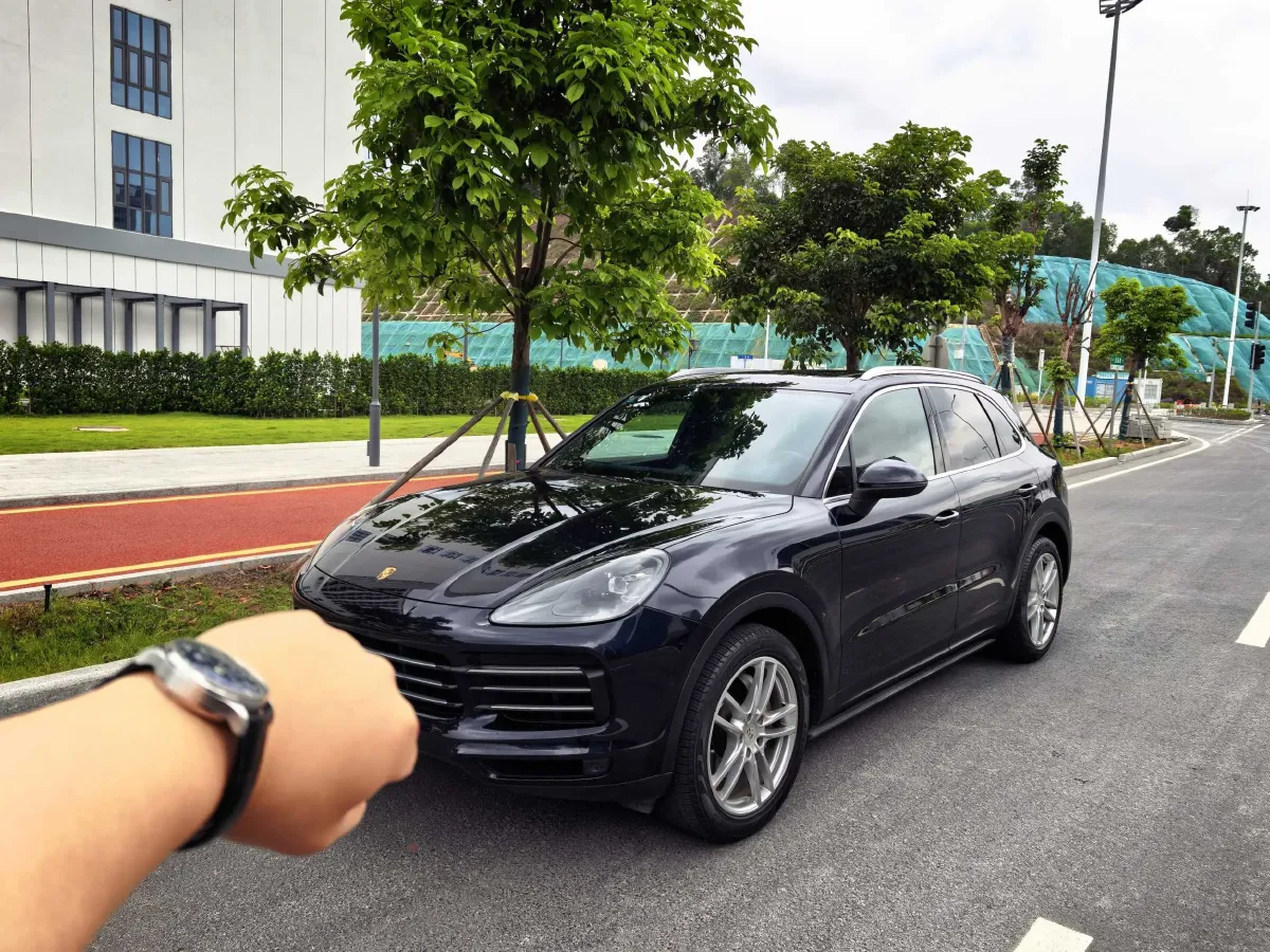 2019 Porsche Cayenne 3.0T 340HP V6 8AT,autocango,china used car exporter,china ev exporter,chinese used car exporter,chinese used ev exporter
